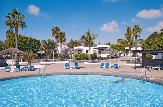 Duikvakantie Playa Limones Hotel inclusief 10 duiken 2