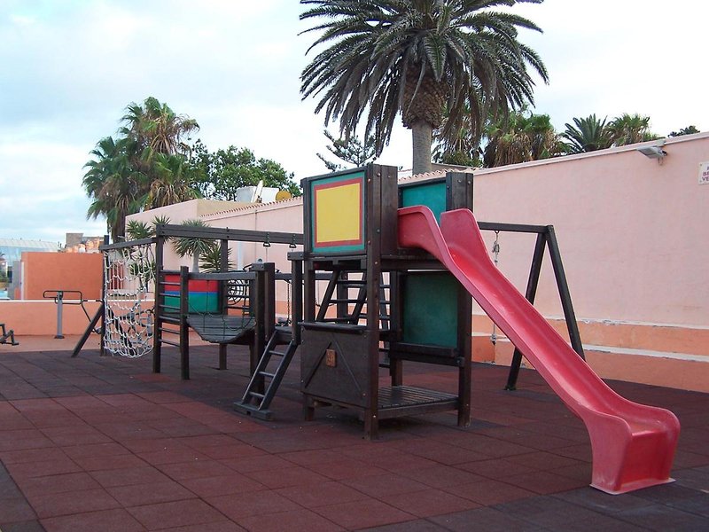 Castillo Playa Bungalows 8