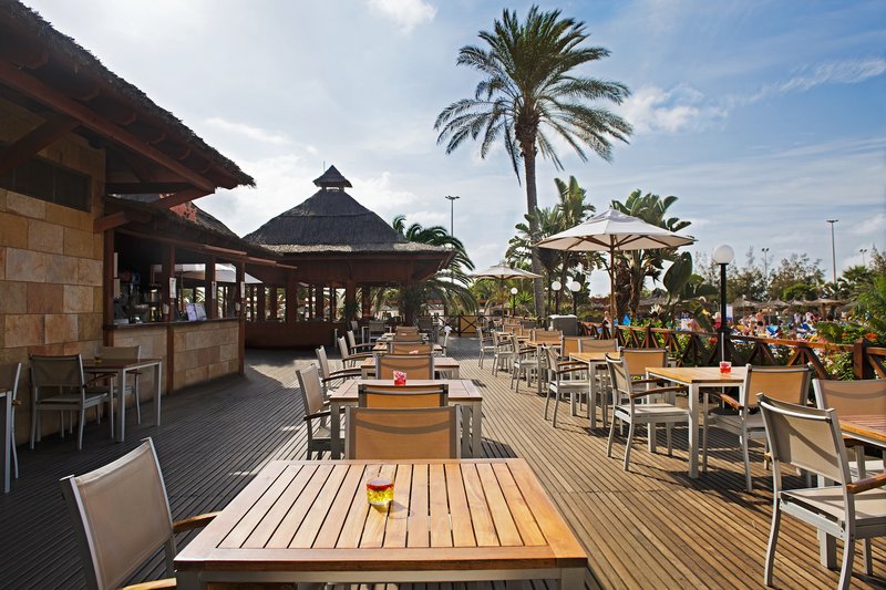 Elba Carlota Beach Resort 12