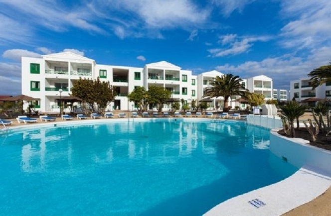 Blue Sea Costa Teguise Beach